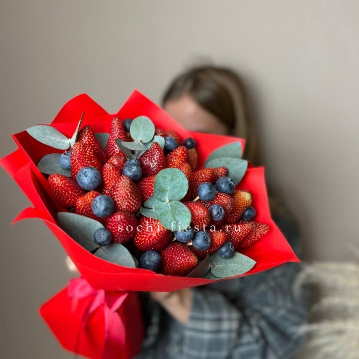 Клубничный бум №1 в Кирове