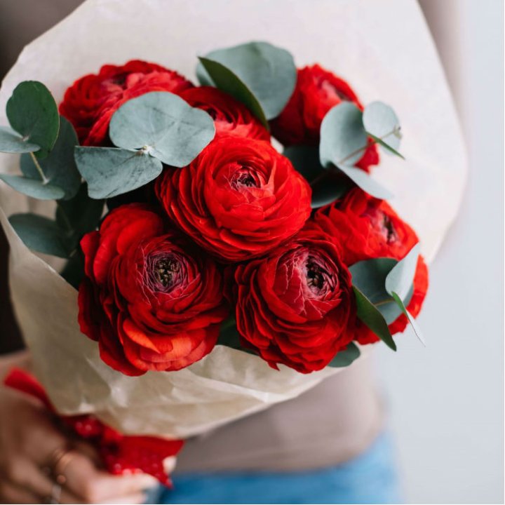 Букет ранункулюсов  в Кирове