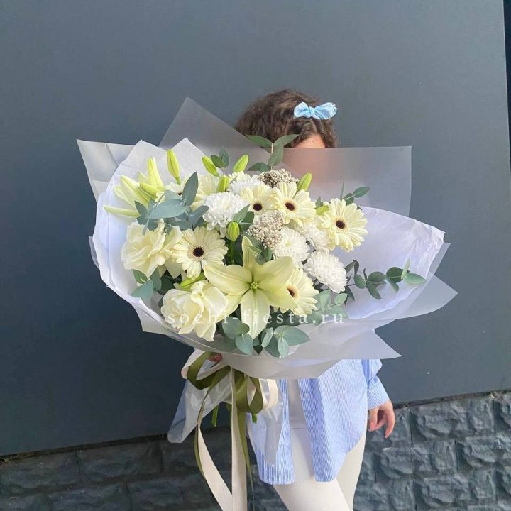 Букет с лилией и герберой в Кирове