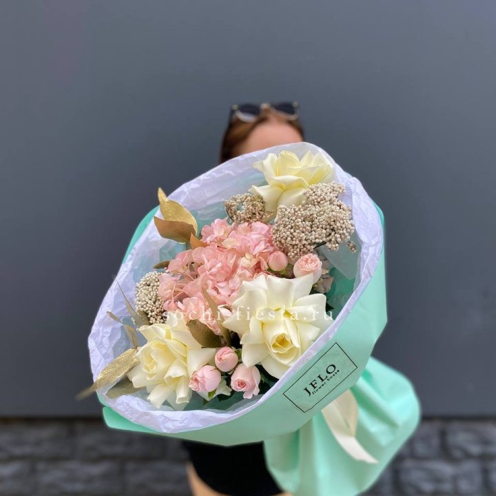 Букет "Белые ночи" в Кирове