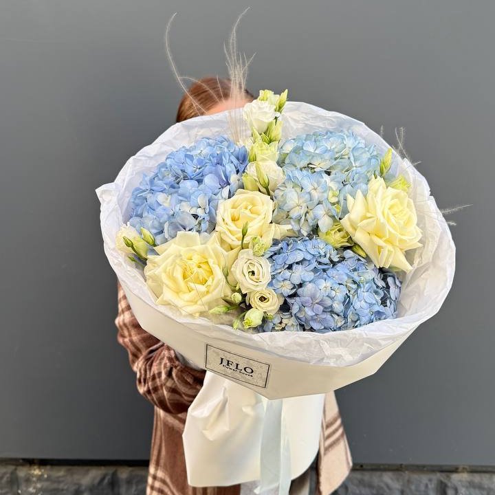 Букет "Глубина глаз" в Кирове