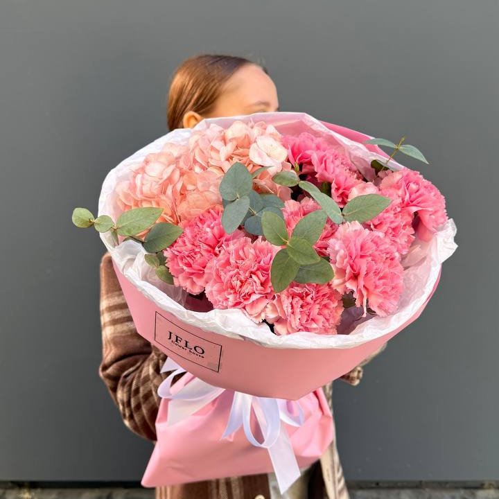 Дуо диантусы и гортензия в Кирове