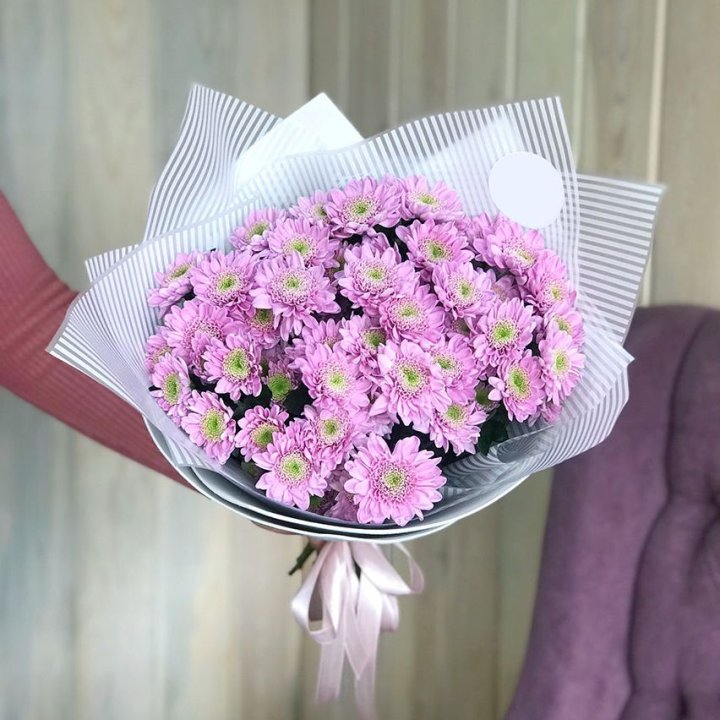 Букет розовых хризантем в Кирове