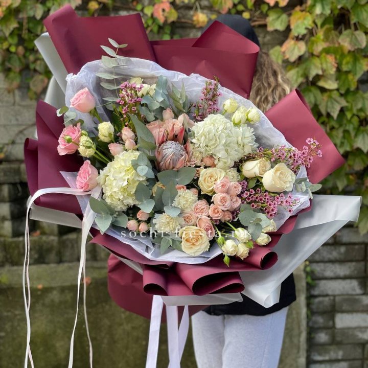 Авторский букет с протеей №1 в Кирове