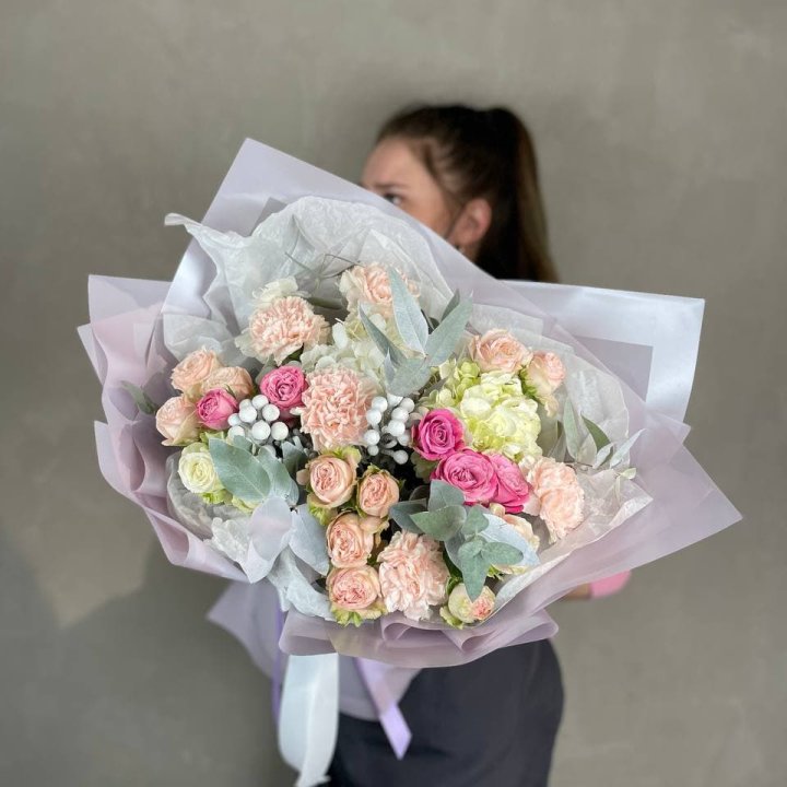 Дизайнерский букет №19 в Кирове