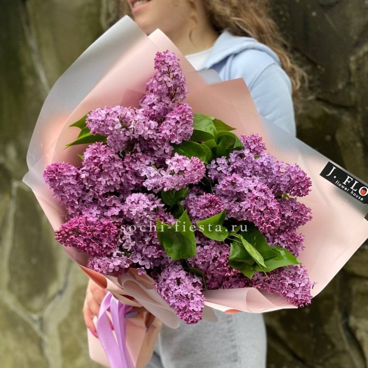 Букет сирени №3 в Кирове