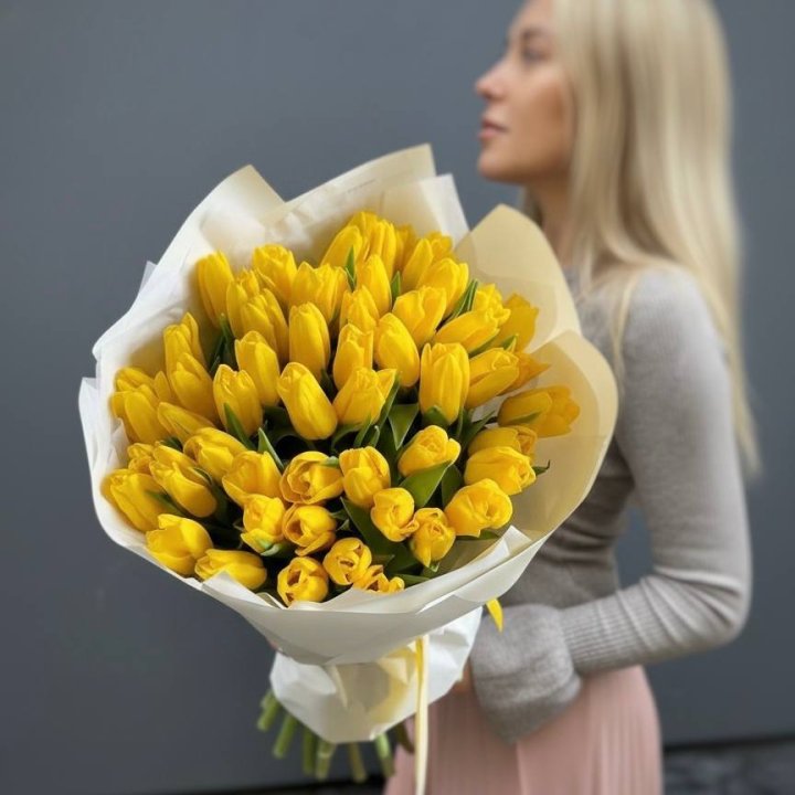 51 желтый тюльпан в Кирове