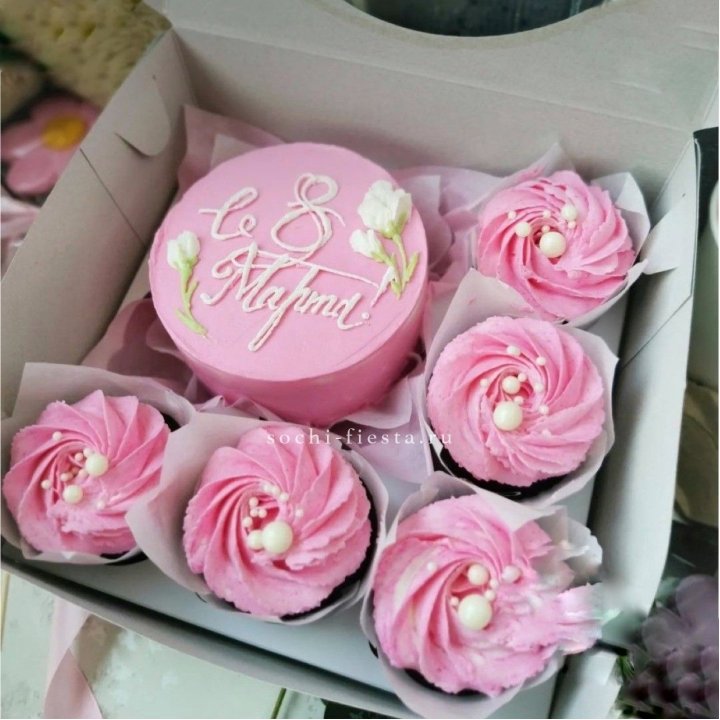 Капкейки и бенто-торт "8 марта!" в Кирове