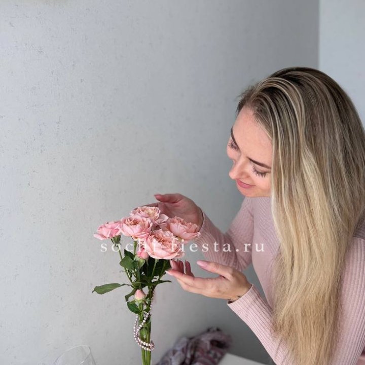 Цветочная подписка "Пакет маленький" в Кирове