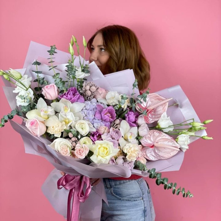 Дизайнерский букет "Вероника" в Кирове