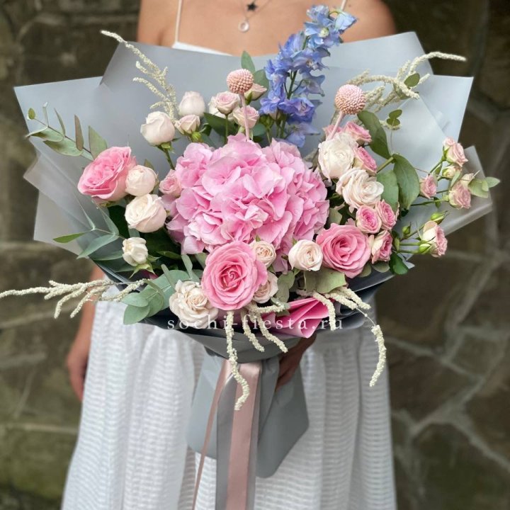 Дизайнерский букет №9 в Кирове