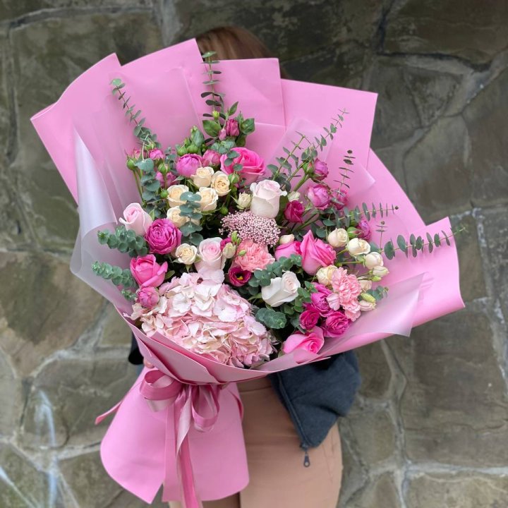 Дизайнерский букет "Паулина" в Кирове