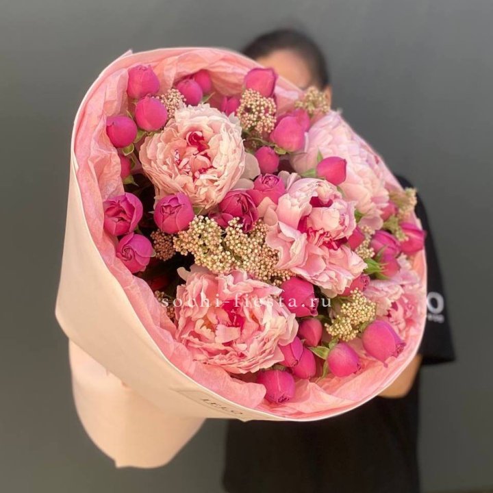  Букет с пионами "Преференс" в Кирове