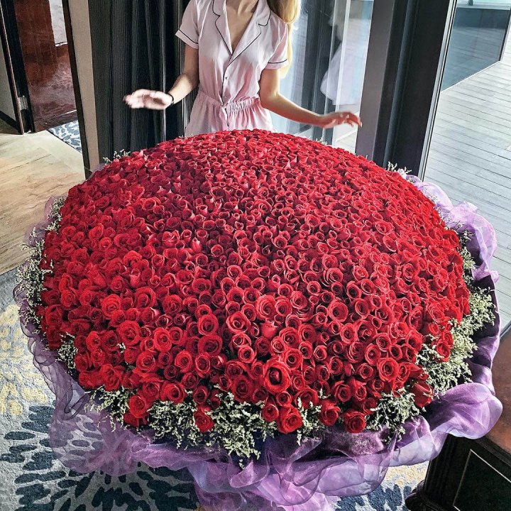 1001 роза в Кирове