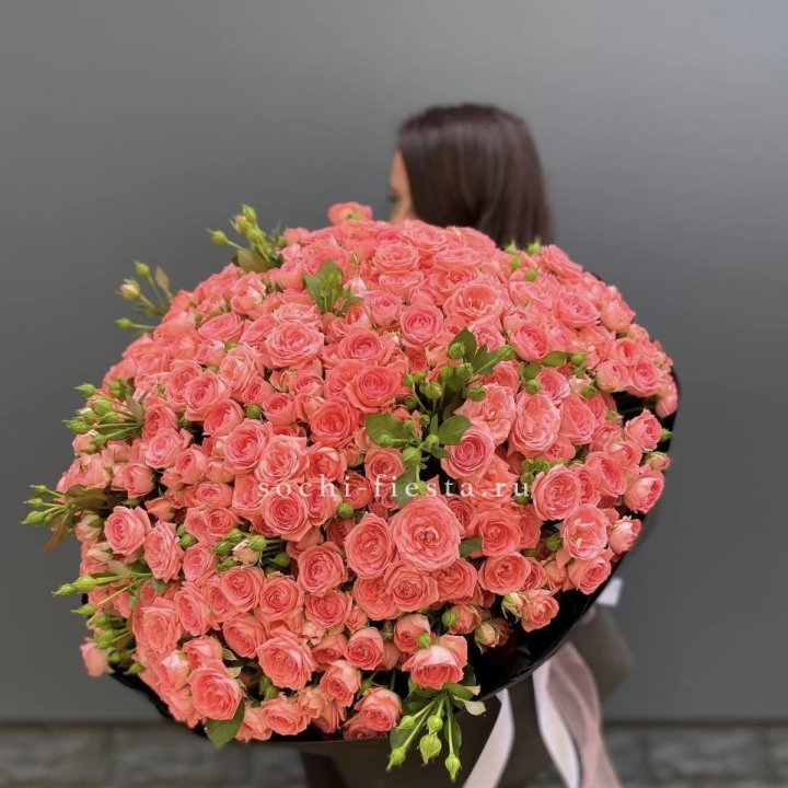 101 кустовая роза Барбадос в Кирове