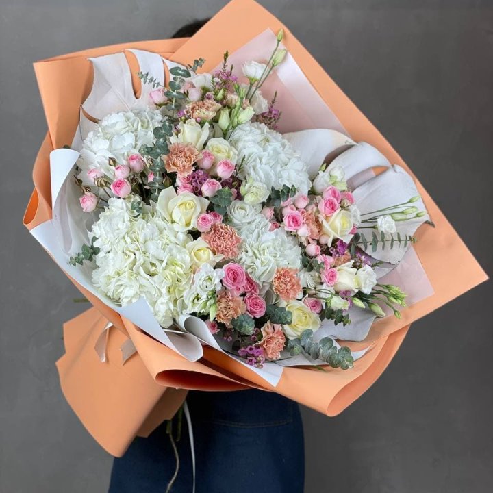 Макси-букет кремовый в Кирове