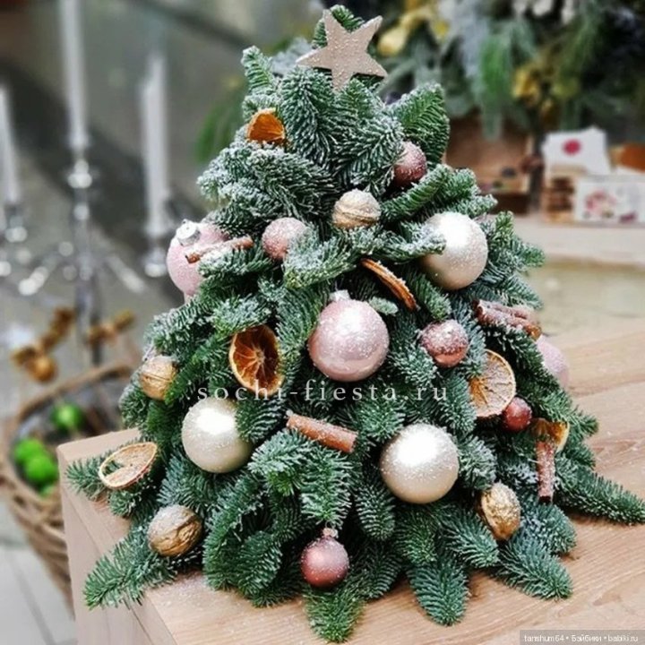 Новогодняя елочка "Блеск" в Кирове