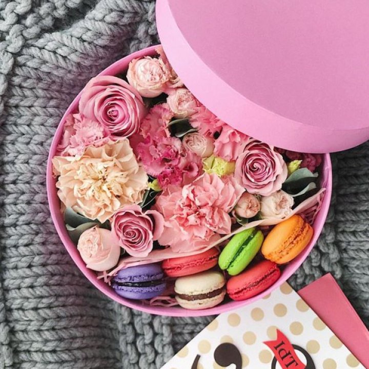Цветочный бокс пинк в Кирове