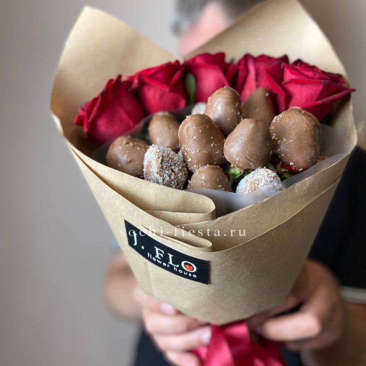 "Тандем с шоколадной клубникой" в Кирове