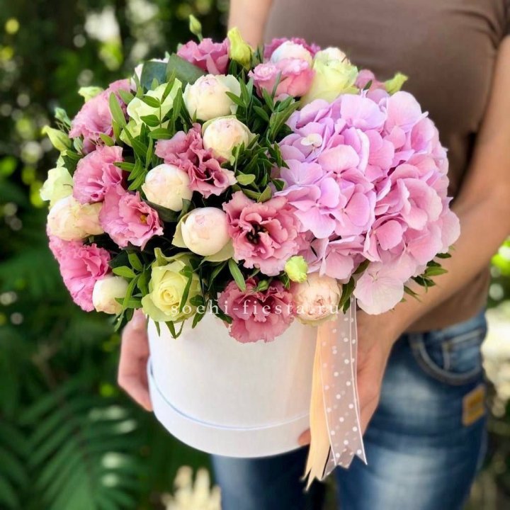 Дизайнерский цилиндр №2 в Кирове