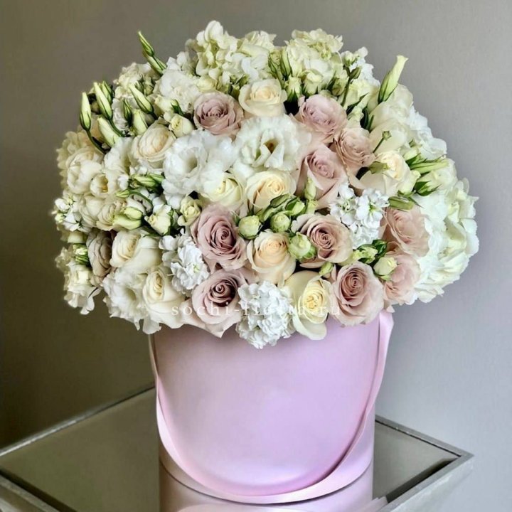 Цветочный бокс "Бриджит" в Кирове