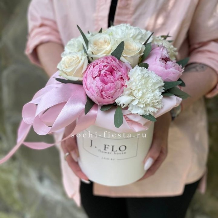 Цветочный бокс мини №2 в Кирове