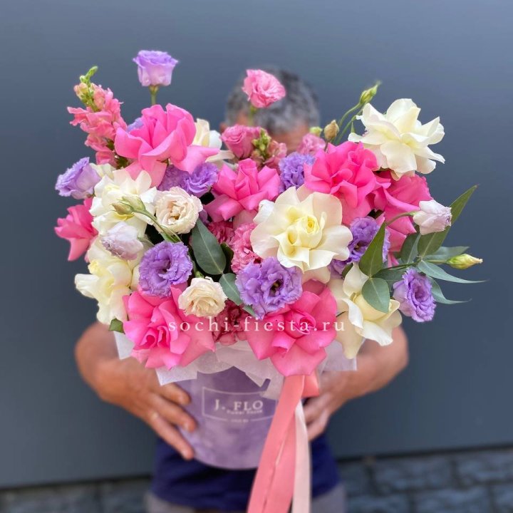 Цветочный бокс "Сиона" в Кирове