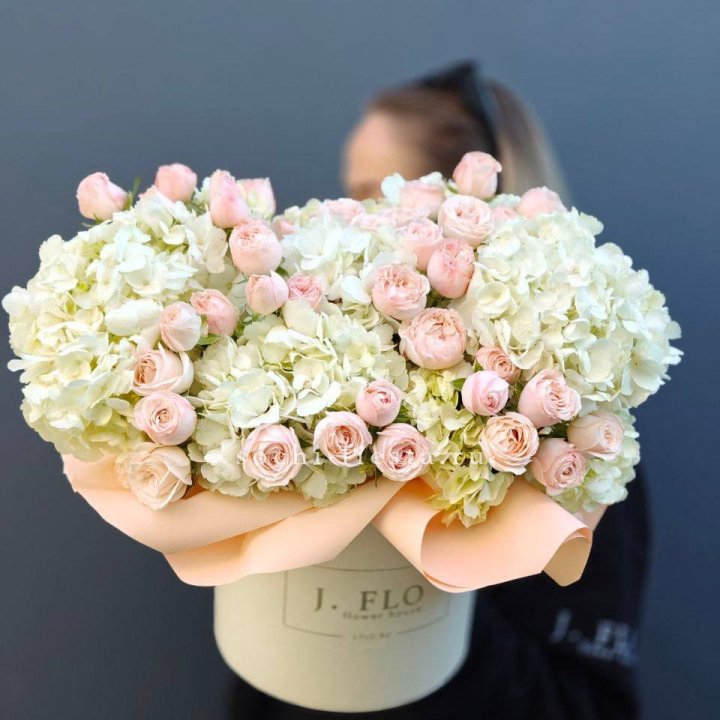 Дизайнерский бокс "Изабелла" в Кирове