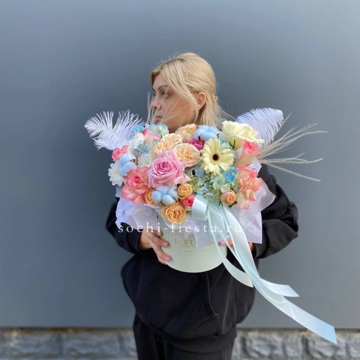 Бокс "Голубая нева" в Кирове