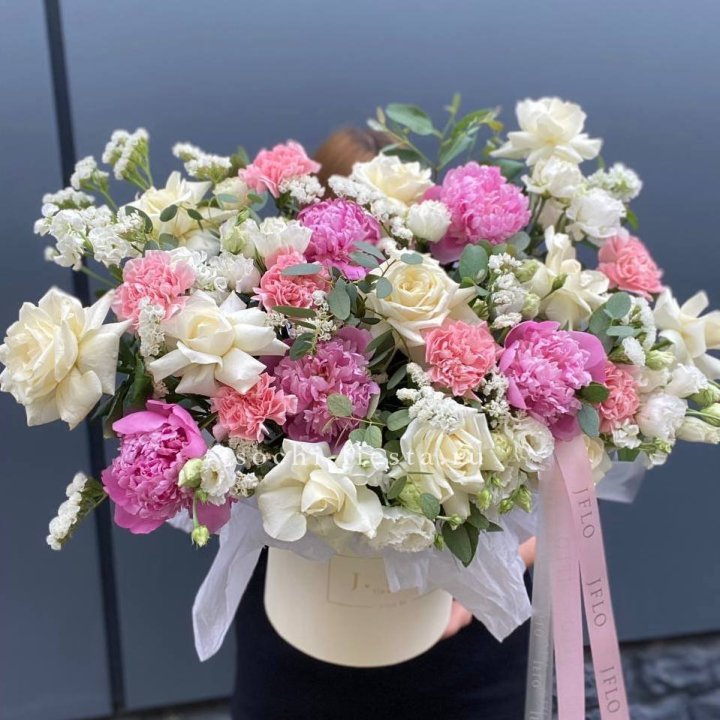 Дизайнерский бокс "Амор этерна" в Кирове