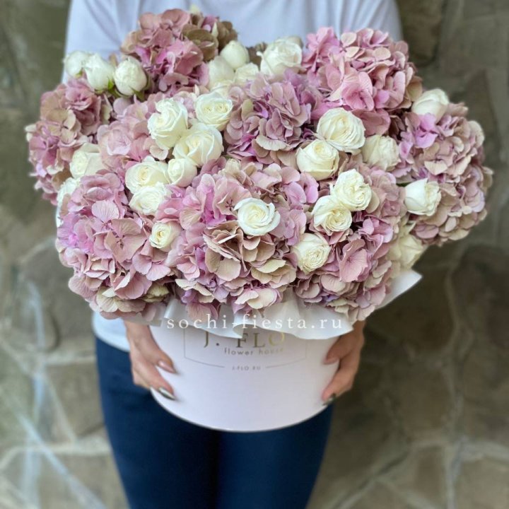 Бокс "Изобела пинк" в Кирове