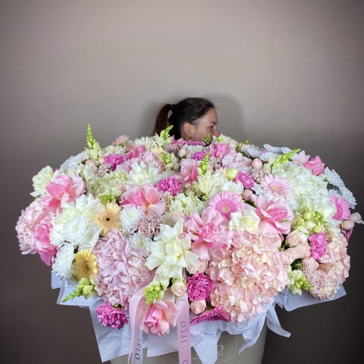 Корзина цветов «Рандеву» в Кирове