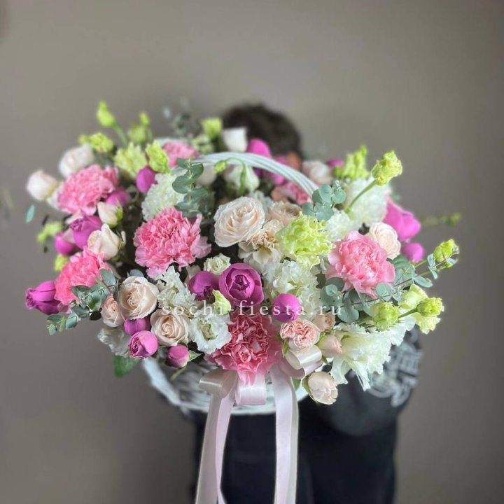 Корзина "Яркая" в Кирове