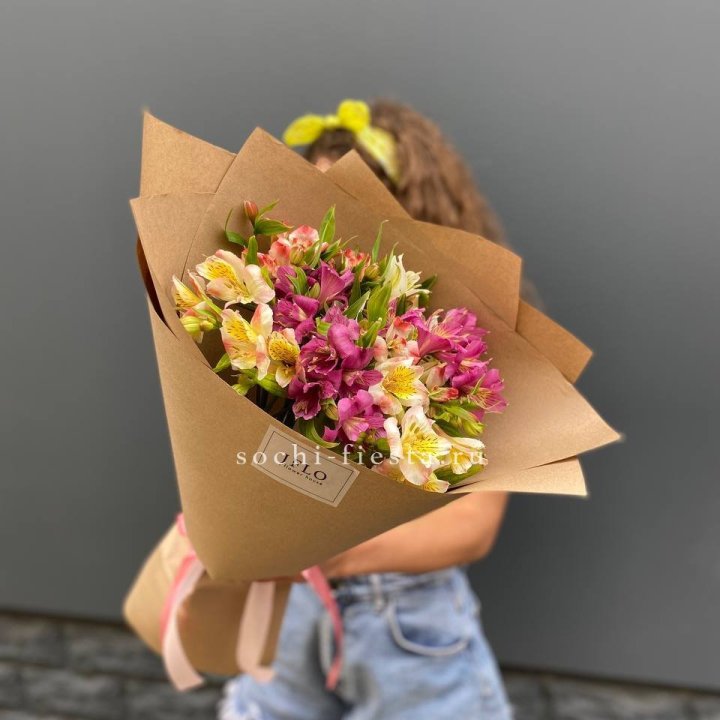 Альстромерии в крафте в Кирове