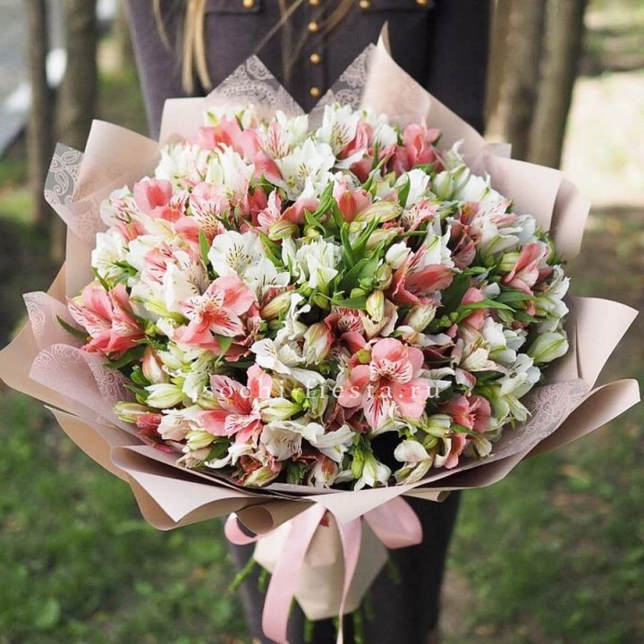 Букет альстромерий "ВАУ" в Кирове