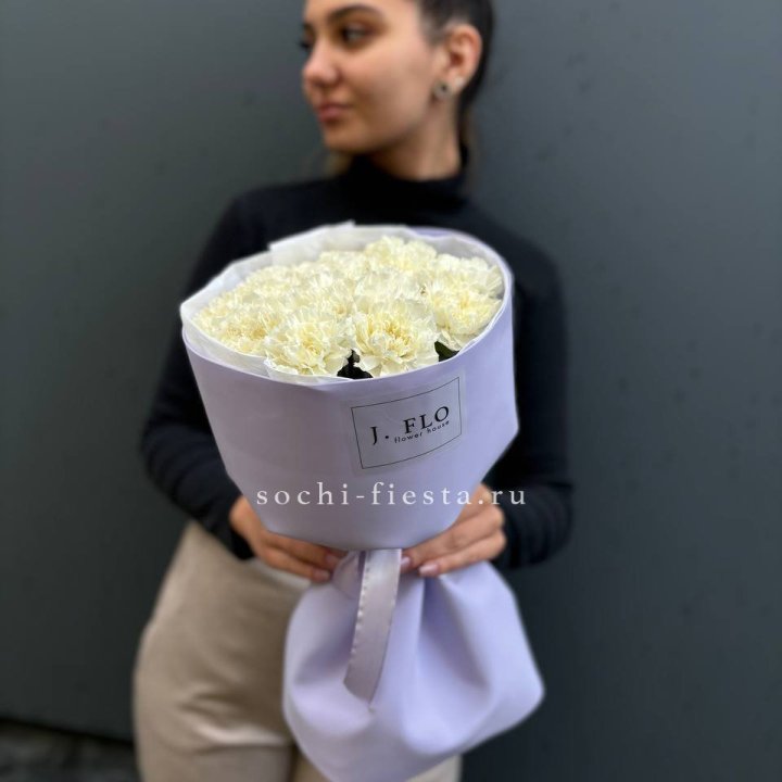 Букет белых диантусов в Кирове