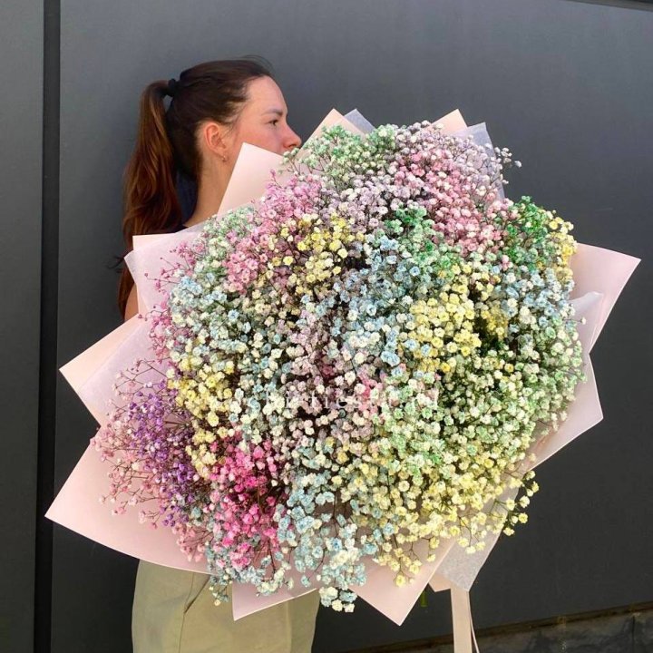 Пышный букет из гипсофил  в Кирове
