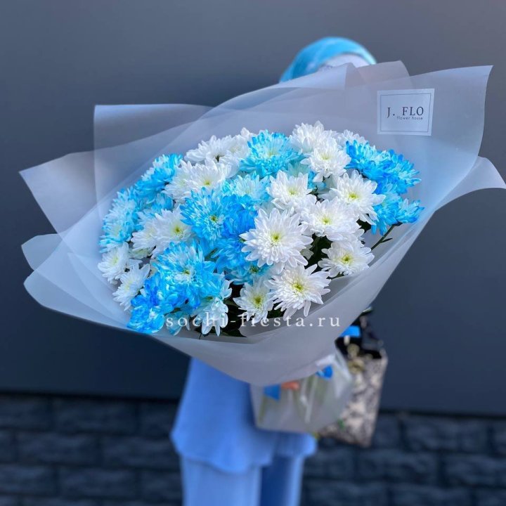 Букет хризантем "Голубая снежинка" в Кирове