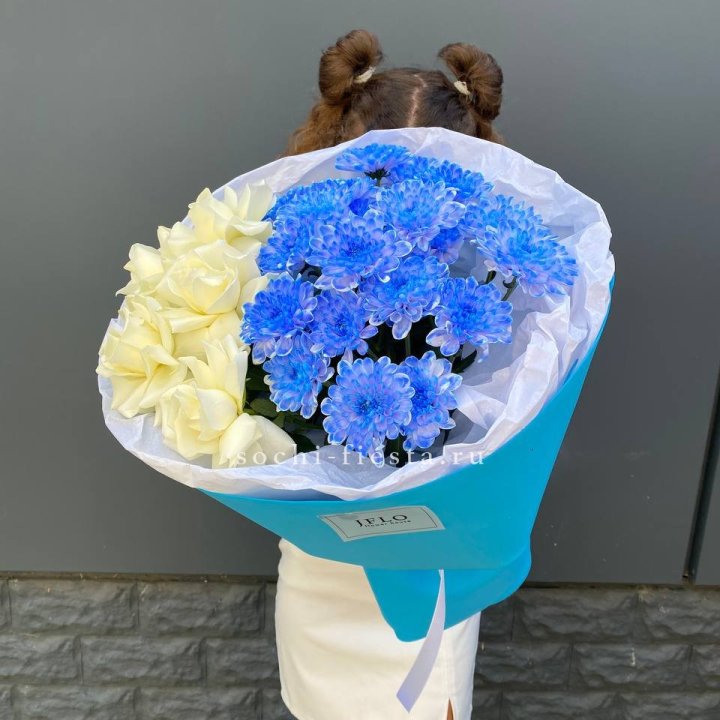 Дуо букет розы и хризантема в Кирове