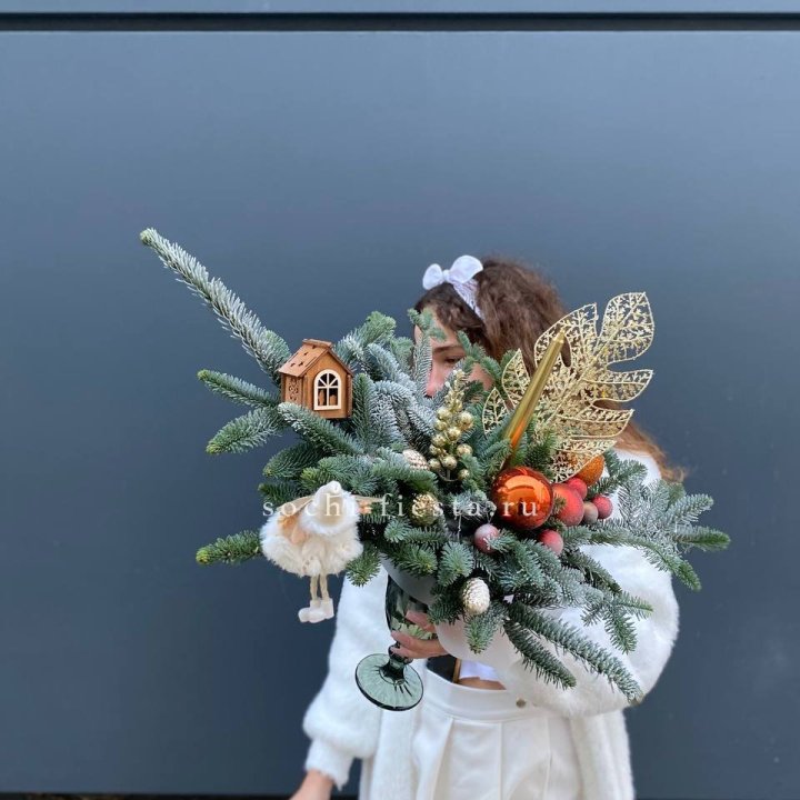 Композиция в бокале огненная  в Кирове