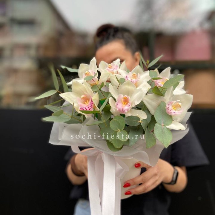 Бокс с орхидеями в Кирове