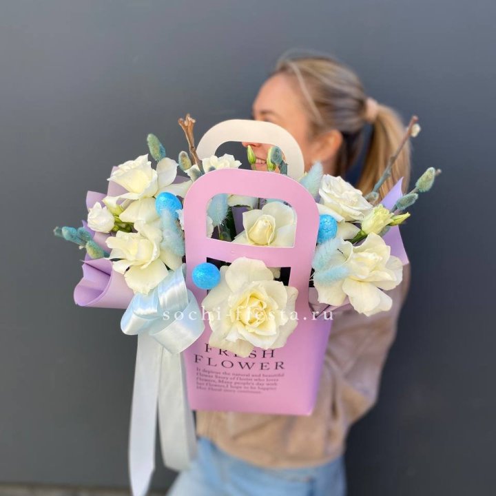 Цветочная сумочка "Пасхальная композиция" в Кирове