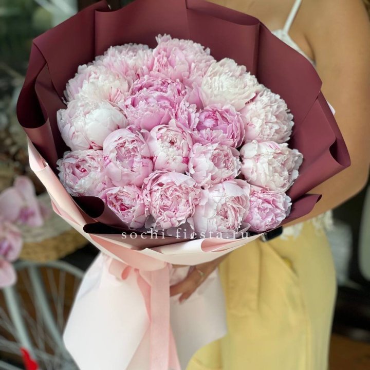 Букет с пионами №5 в Кирове