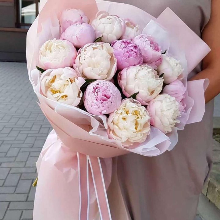 Букет пионов "Маршмелоу" в Кирове