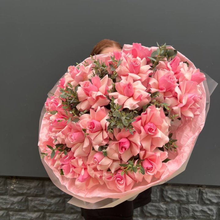  25 розовых французских роз в Кирове