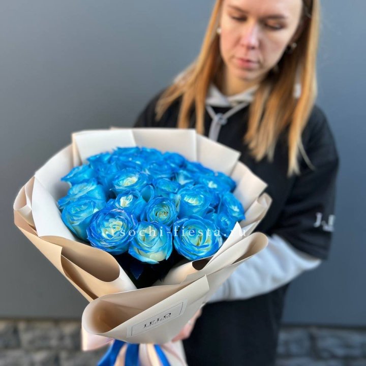 Букет синих роз блю логан в Кирове