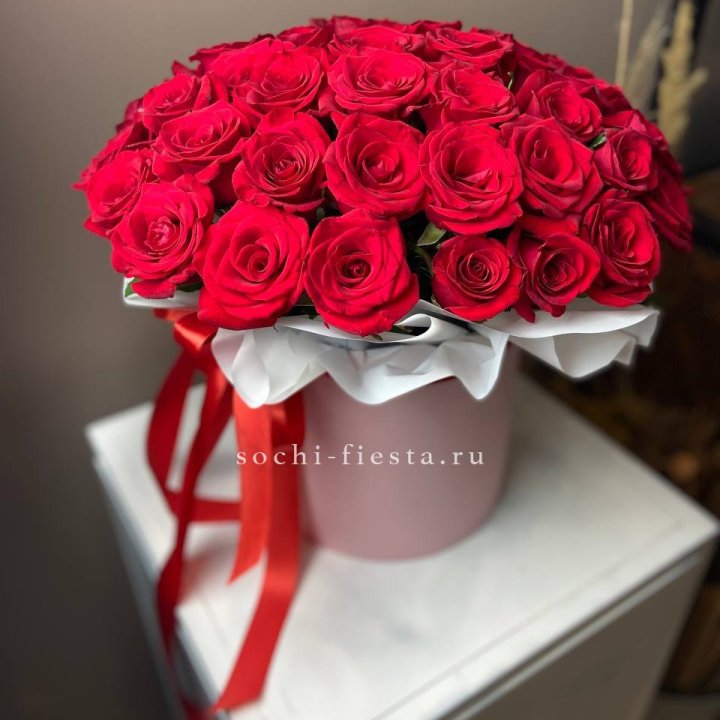 Красные розы 51шт  в коробке в Кирове