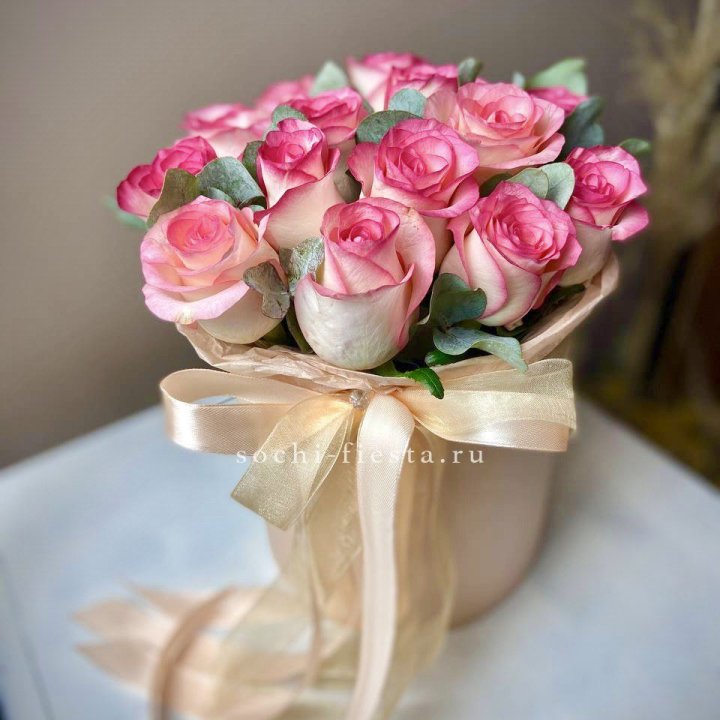 19 Роз Джумилия в коробке в Кирове