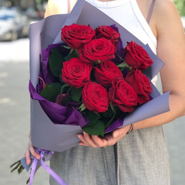 9  красных роз №1 в Кирове