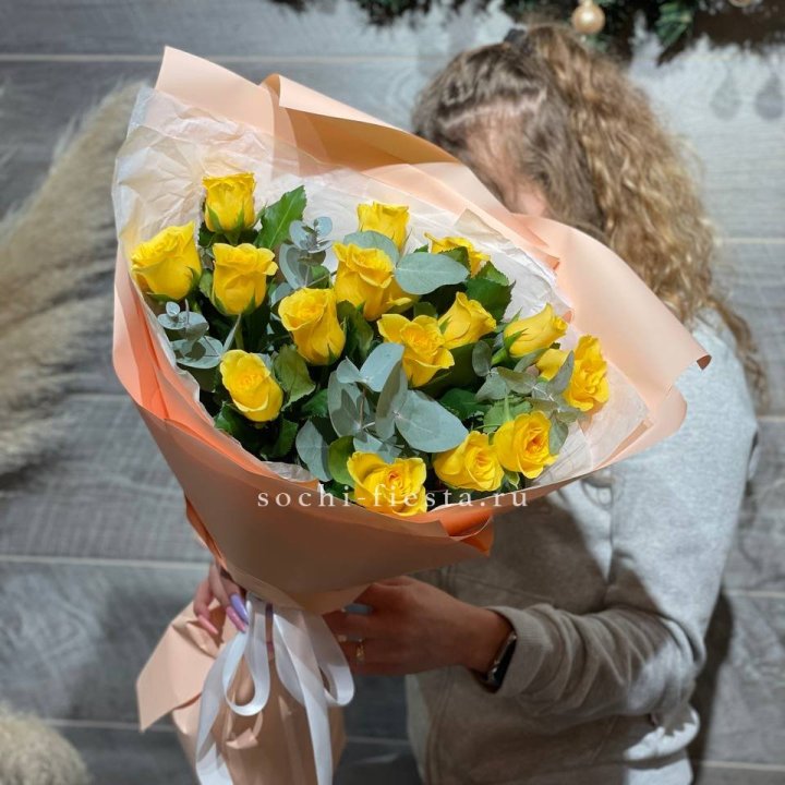 15 желтых роз в Кирове